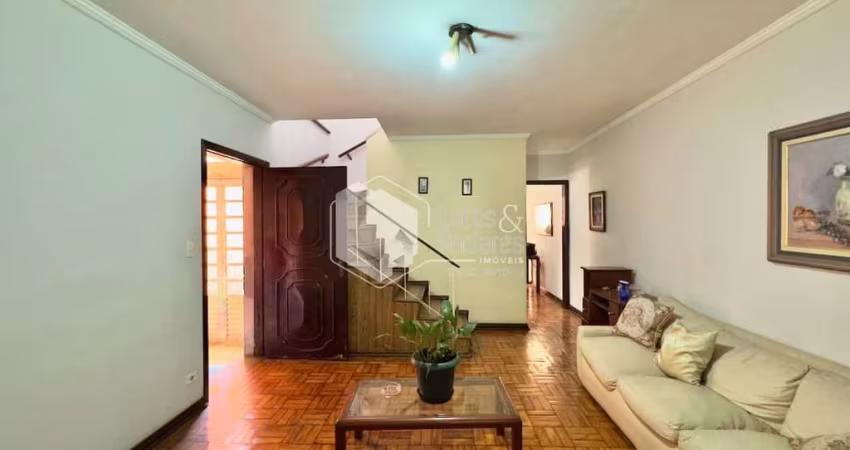 Casa tipo para venda com 3 quartos, 150m²