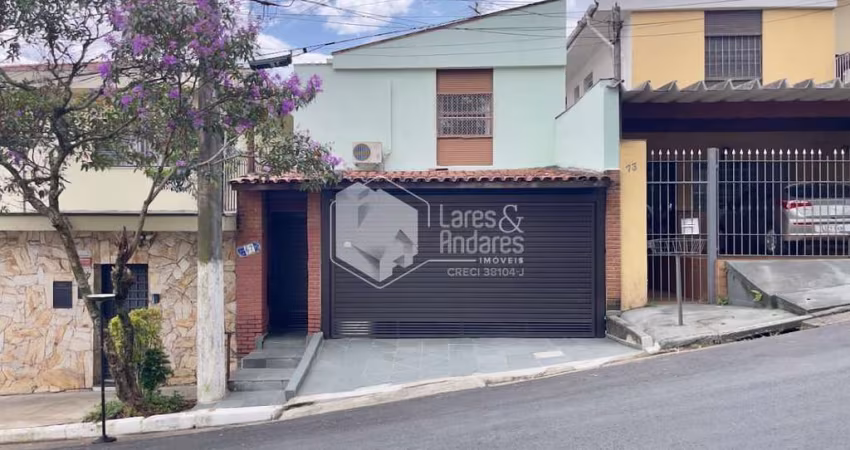 Casa tipo para venda com 3 quartos, sendo 1 suíte, 157m²