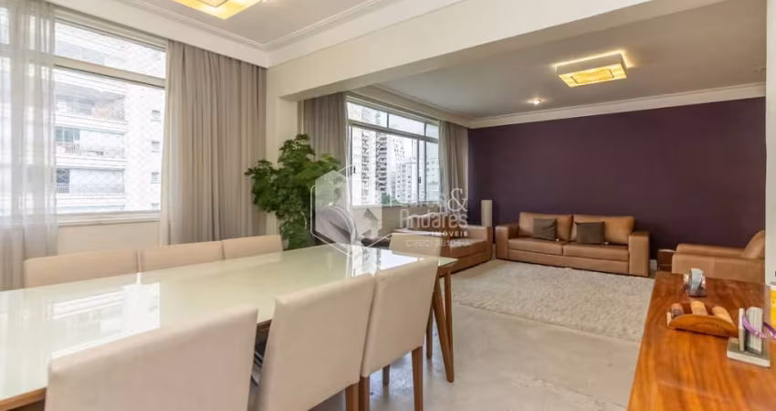 Apartamento tipo para venda com 3 quartos, sendo 1 suíte, 212m²