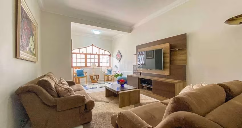 Casa à venda 5 Quartos 3 Suites 4 Vagas 275M² Cambuci São Paulo - SP