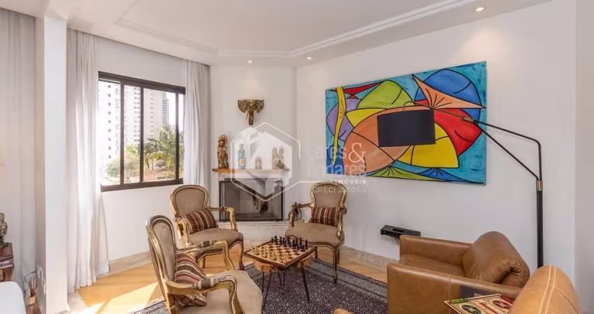 Apartamento tipo para venda com 4 quartos, sendo 4 suítes, 272m²