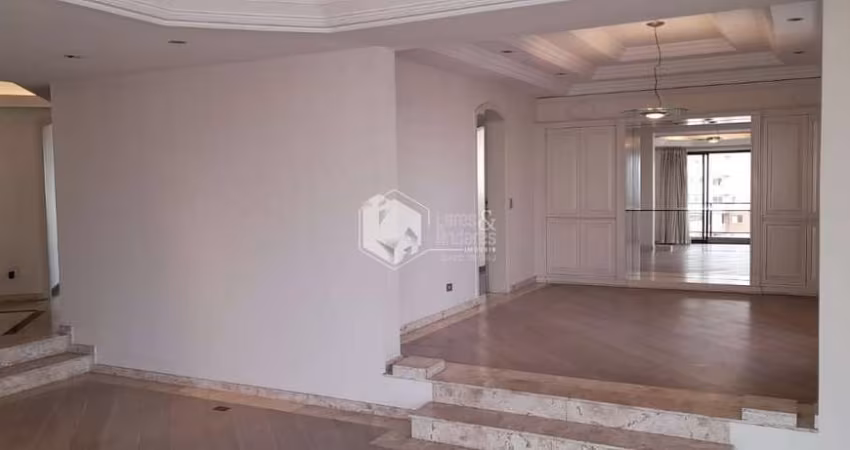 Apartamento tipo para venda com 4 quartos, sendo 2 suítes, 270m²