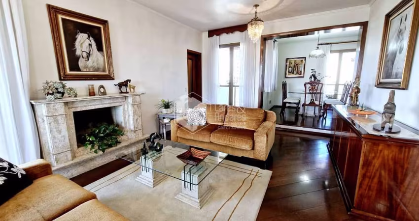 Apartamento tipo para venda com 3 quartos, sendo 3 suítes, 216m²