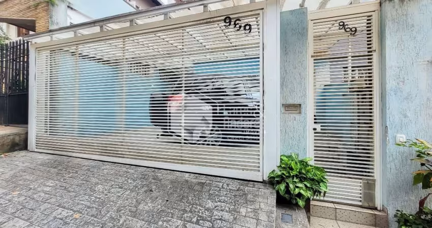 Casa tipo para venda com 3 quartos, sendo 1 suíte, 160m²