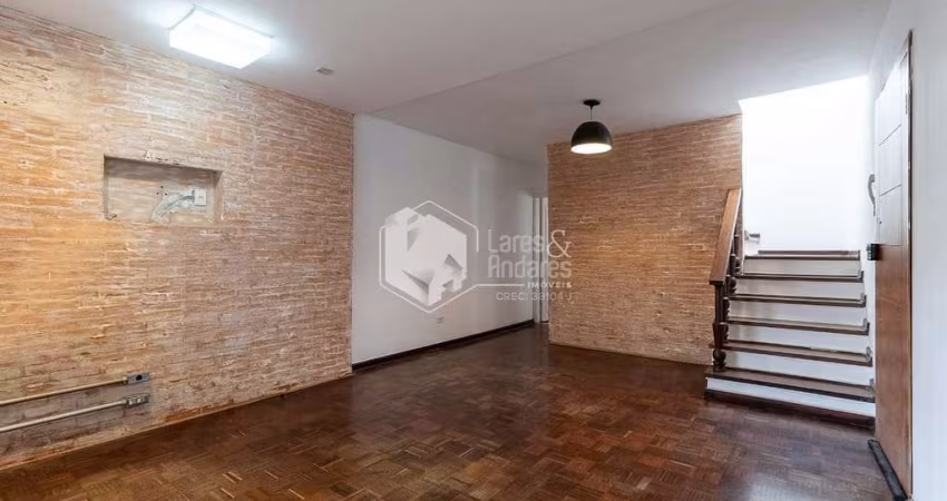 Casa à venda 4 Quartos 1 Suite 2 Vagas 190M² Mirandópolis São Paulo - SP