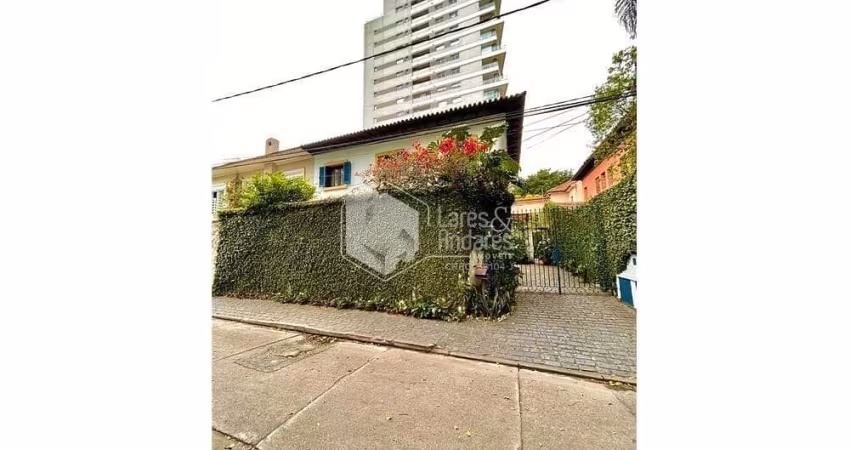 Casa à venda 4 Quartos 1 Suite 3 Vagas 220M² Paraíso São Paulo - SP