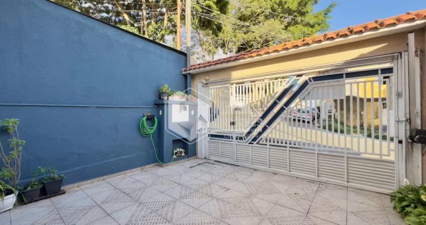 Casa tipo para venda com 3 quartos, sendo 1 suíte, 150m²