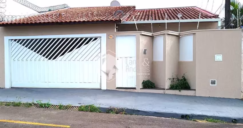 Casa tipo para venda em prolongamento jardim doutor antônio petráglia com 3 quartos, sendo 1 suíte,