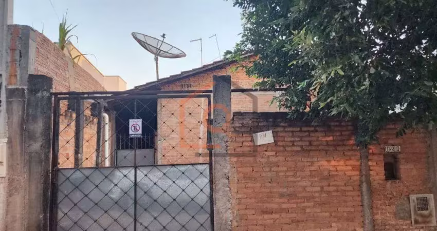 Casa com 2 quartos à venda na Avenida Augusto Bernardi, 1131, Jardim Águas do Paiol, Araraquara