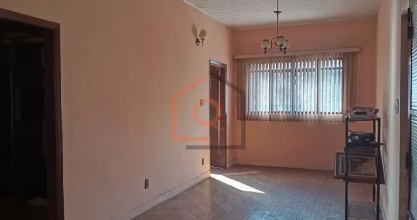 Casa com 3 quartos para alugar na Avenida Santo Antonio, 440, Vila Xavier (Vila Xavier), Araraquara