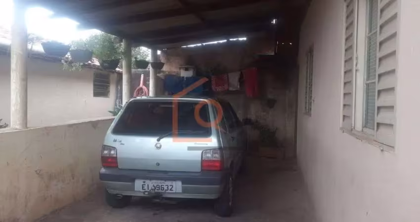 Casa de padrao com 2 dormitorios a venda em jardim altos de pinheiros i e ii, araraquara