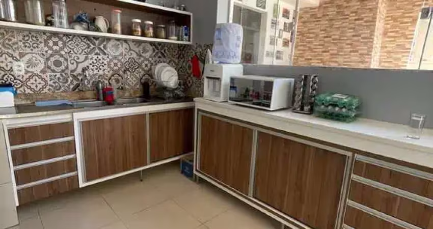 Casa com 3 quartos à venda na Rua Emo Duarte, Cidade Nova, Ilhéus