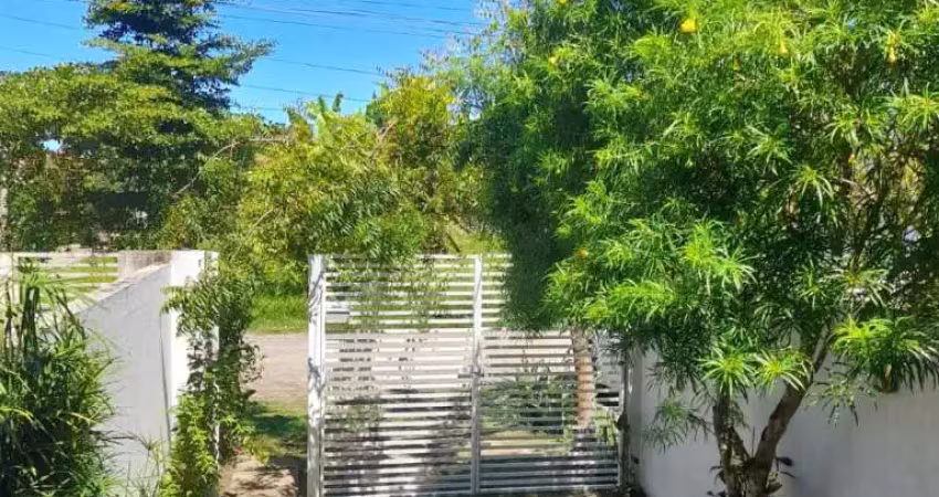 Casa com 3 quartos para alugar na Rua Um (Lot P Dourada), Nossa Senhora da Vitória, Ilhéus