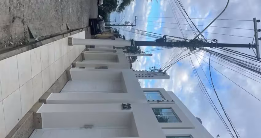 Casa com 3 quartos para alugar na Rua Manoel Fontes Nabuco, 22, Boa Vista, Ilhéus