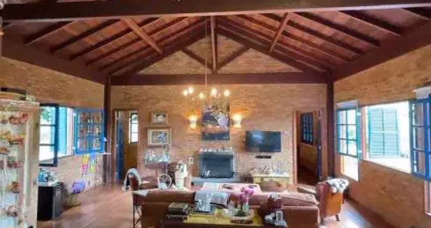 Casa de alto padrao ! 600 metros com 2 quartos em pedra azul - domingos martins - es