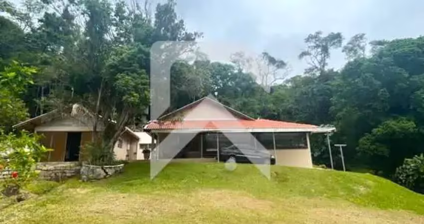 Chácara reformada na malota, jundiaí-sp |  rs2.300.000,00