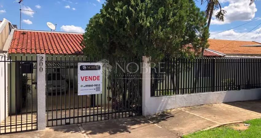 Casa com 3 quartos à venda na Rua Pioneiro José Faian, Conjunto Habitacional Sol Nascente, Maringá