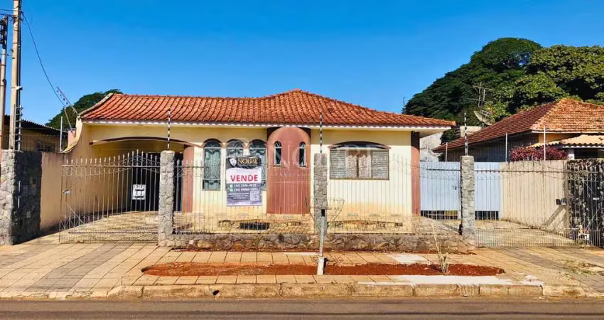 Casa com 5 quartos à venda na Rua Caracas, Vila Morangueira, Maringá