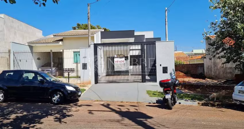 Casa com 3 quartos (1 suíte) na região do clube olímpico