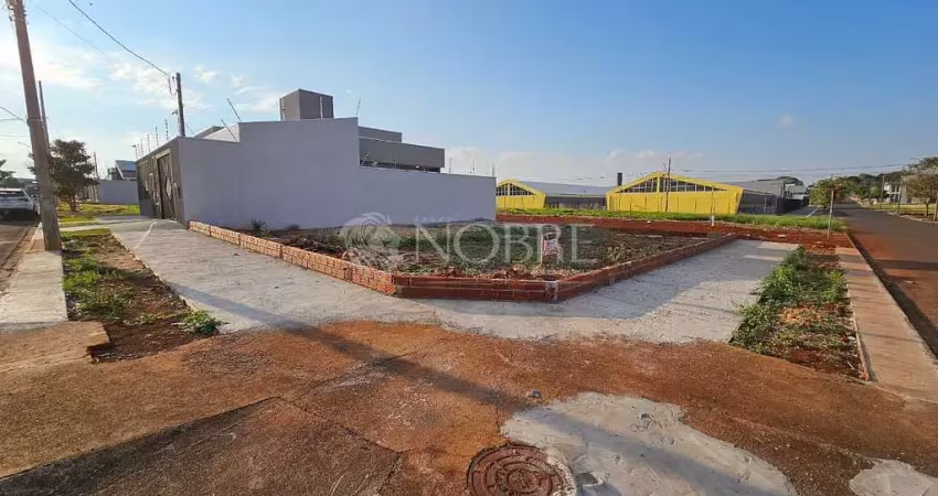 Terreno à venda na Rua Alvarinda Ferreira Jorge, Bom Jardim, Maringá