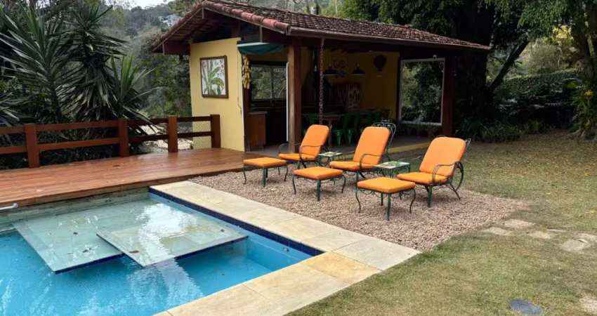 Casa com 4 quartos à venda no Nogueira, Petrópolis 