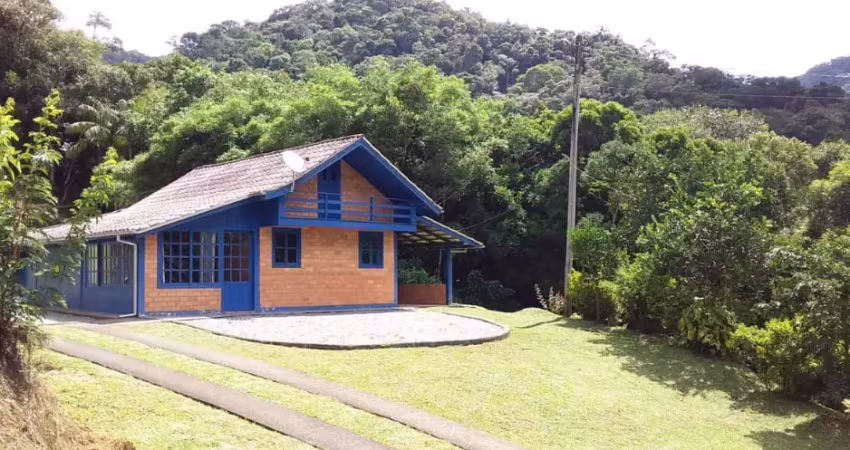 Vende-se lindo sítio com 4 dormitórios em anitápolis/sc