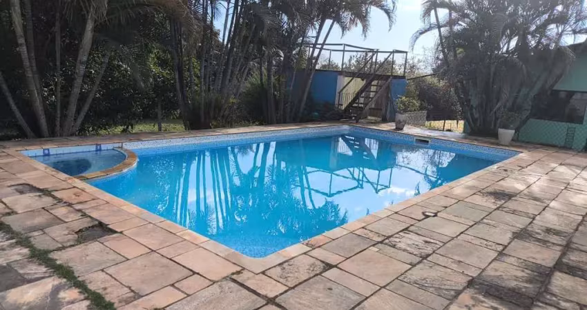 Chácara para venda em salto de pirapora, parque pirapora, 4 dormitórios, 1 suíte, 3 banheiros, 4 vagas