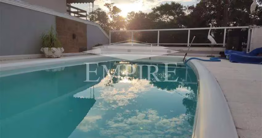 Casa com 4 quartos para alugar no Arujázinho I, II e III, Arujá 