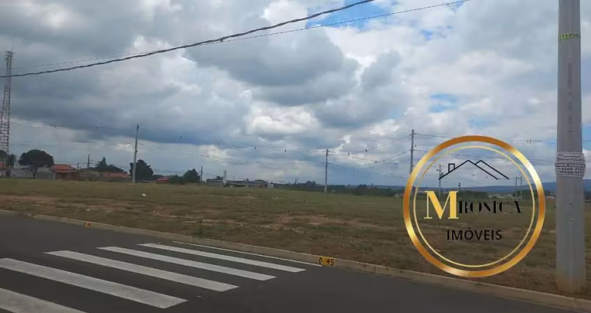 Terreno à venda no Centro, Iperó 