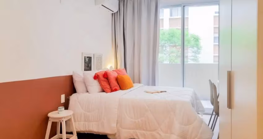 Lindo studio mobiliado com sacada e ar condicionado a 5 minutos a pé da faculdade mackenzie