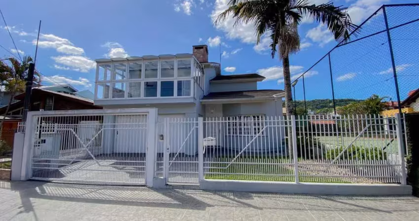 Casa com 3 quartos à venda na Rua Dona Flora, 928, Universitário, Santa Cruz do Sul