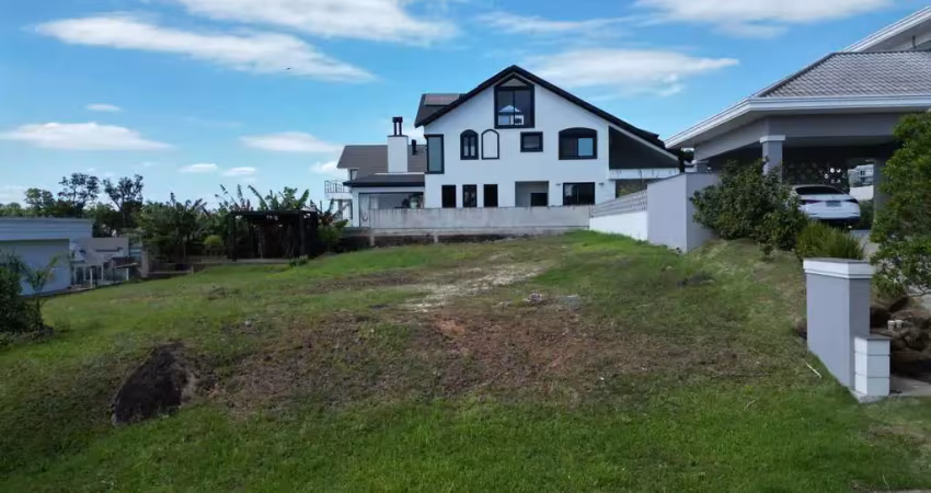 Terreno à venda na Avenida Leo Kraether, 713, Country, Santa Cruz do Sul