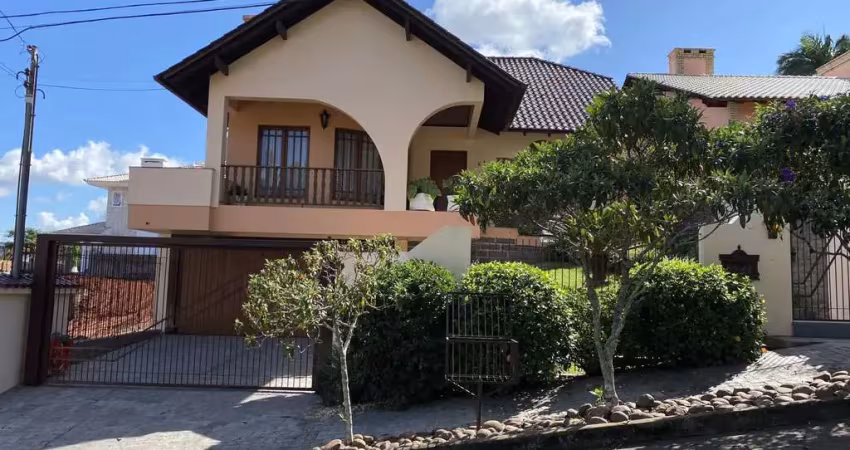 Casa 3 dormitórios em condomínio fechado próxima do mauá