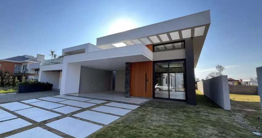Casa com 3 quartos à venda na Avenida Leo Kraether, 3300, Country, Santa Cruz do Sul