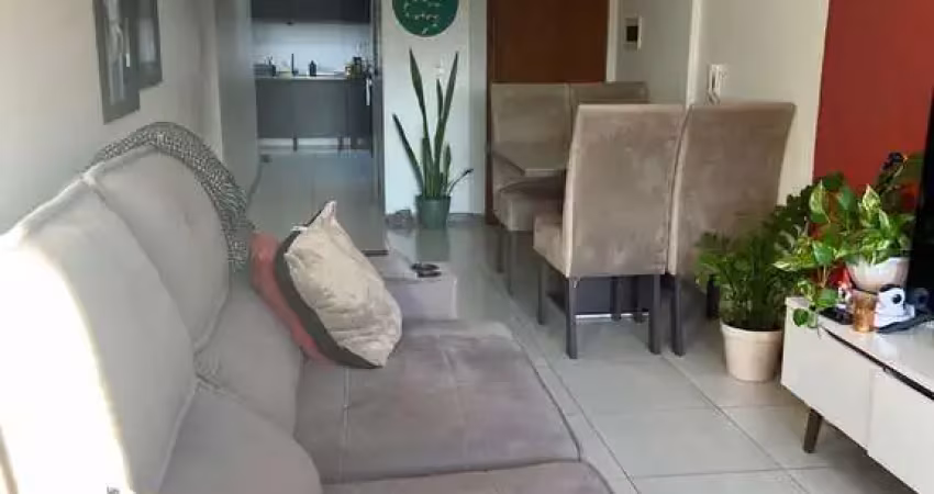 Apartamento 2 dormitórios próximo ao shopping santa cruz