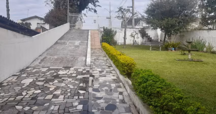 Casa com 3 quartos à venda na Rua Edwirges Grochoska Cichon, 151, Pinheirinho, Curitiba