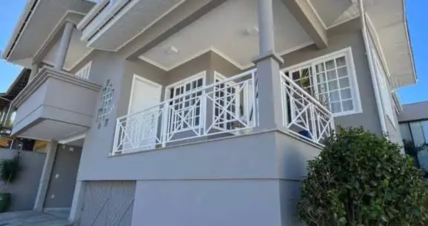 Casa para venda em criciúma, lote seis, 3 dormitórios, 1 suíte, 2 banheiros, 3 vagas