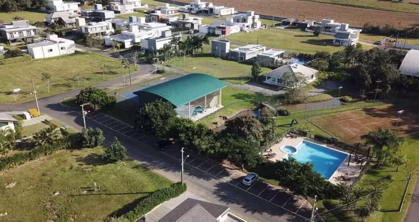 Casa em condomínio para venda em criciúma, primeira linha, 4 dormitórios, 3 suítes, 4 banheiros, 2 vagas