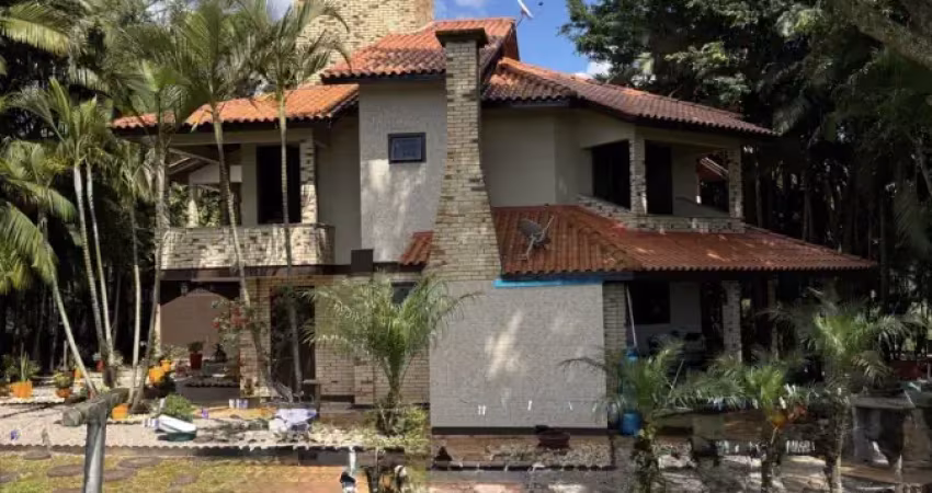 Sítio 50.000 m² 5 hc / chácara / área rural / casa de campo / terreno / fazenda  - sítio diferenciado - lindo sítio com ampla casa - acesso todo asfaltado e perto do centro - casa ampla em meio a natu