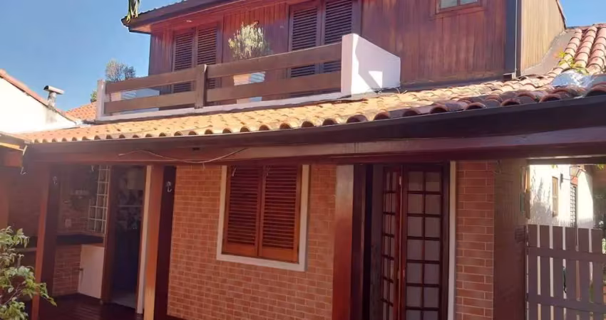 Casa terrea 03 dorm. c/ suite  condominio fechado - morumbi sul