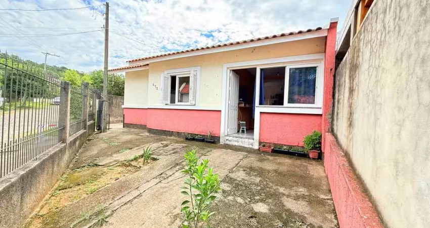 Casa com 2 quartos à venda na Rua Pedro Faria, 475, Hípica, Porto Alegre