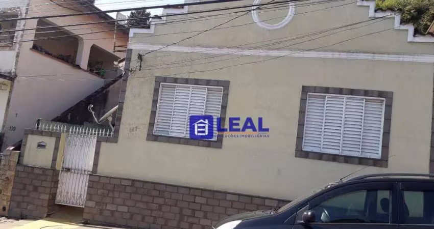 Casa com 4 dormitórios à venda por r$ 350.000,00 - centro - matias barbosa/mg
