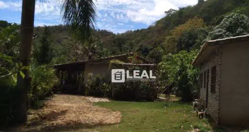 Chácara com 3 dormitórios à venda, 15159 m² por r$ 850.000,00 - retiro - juiz de fora/mg