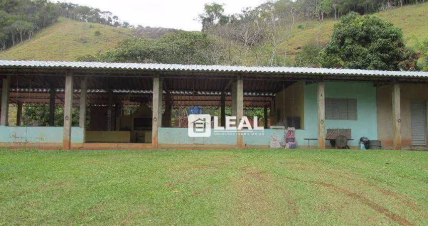 Sítio com 3 dormitórios à venda, 170000 m² por r$ 750.000,00 - zona rural - br 040 - matias barbosa/mg
