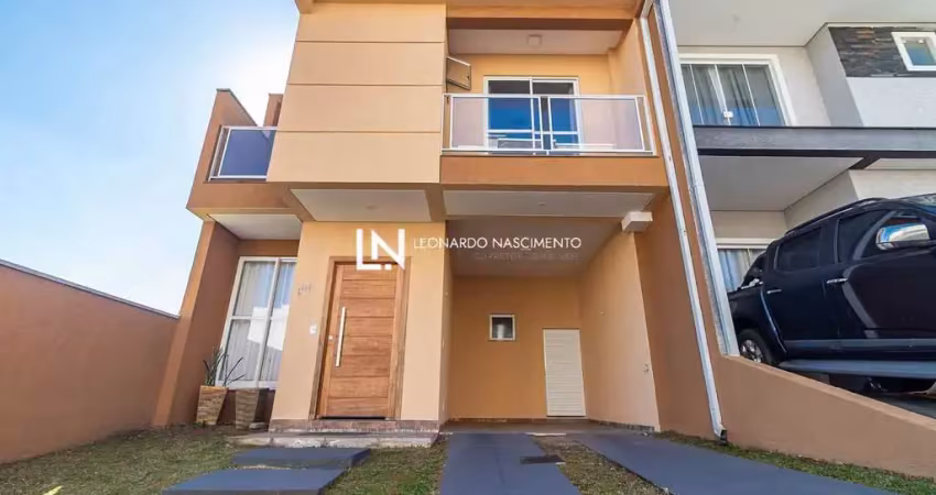 Sobrado triplex 4 quartos em condomínio fechado – quintal e lazer completo