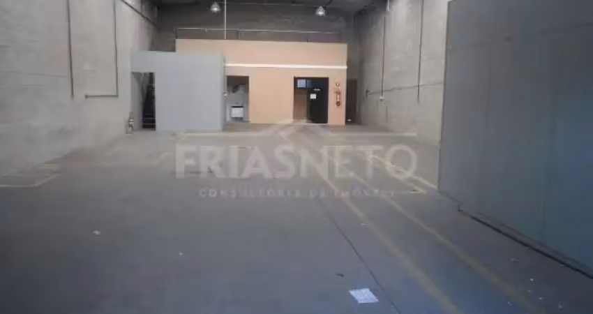 Barracão / Galpão / Depósito à venda no Jardim Glória, Piracicaba 