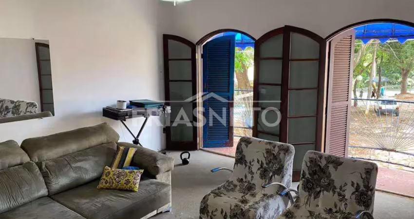 Casa com 3 quartos à venda na Vila Independência, Piracicaba 