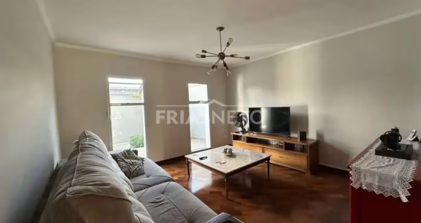 Casa com 3 quartos à venda no Castelinho, Piracicaba 
