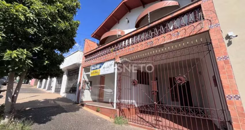 Casa com 3 quartos para alugar na Vila Rezende, Piracicaba 