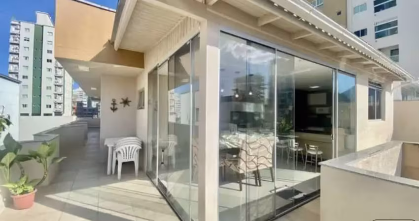 Cobertura quadra mar mobiliada com 193m² no centro de itapema